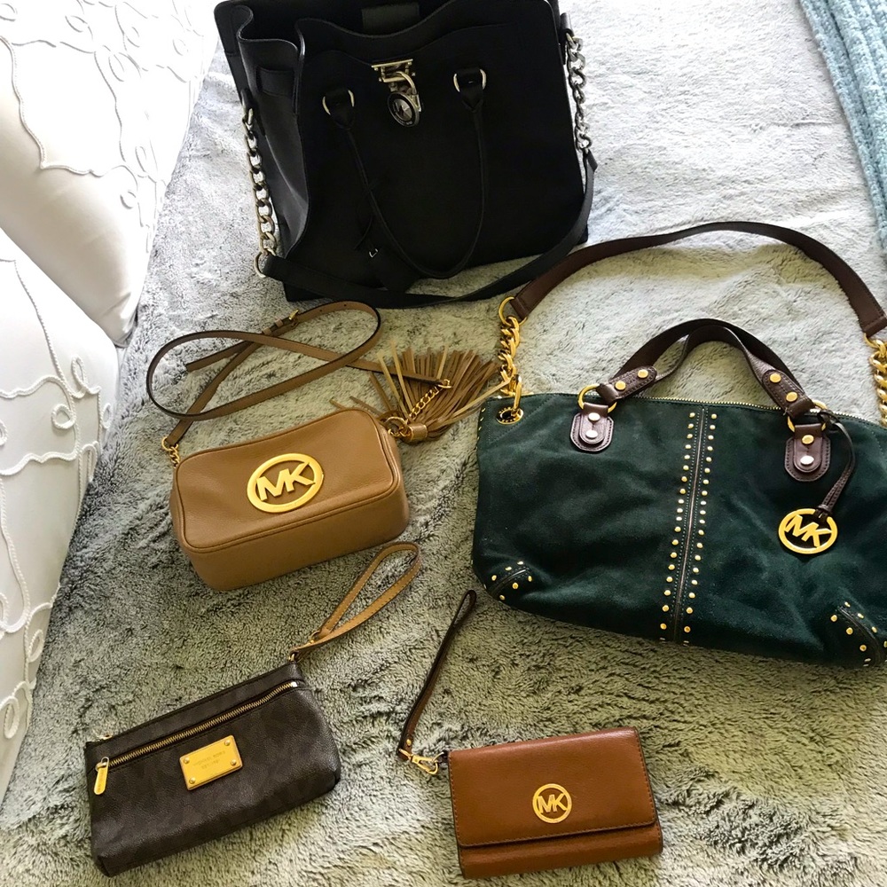 ASSORTED MK PURSES/WALLETS